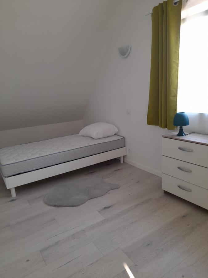Holiday home Maison Neuve Au Calme *