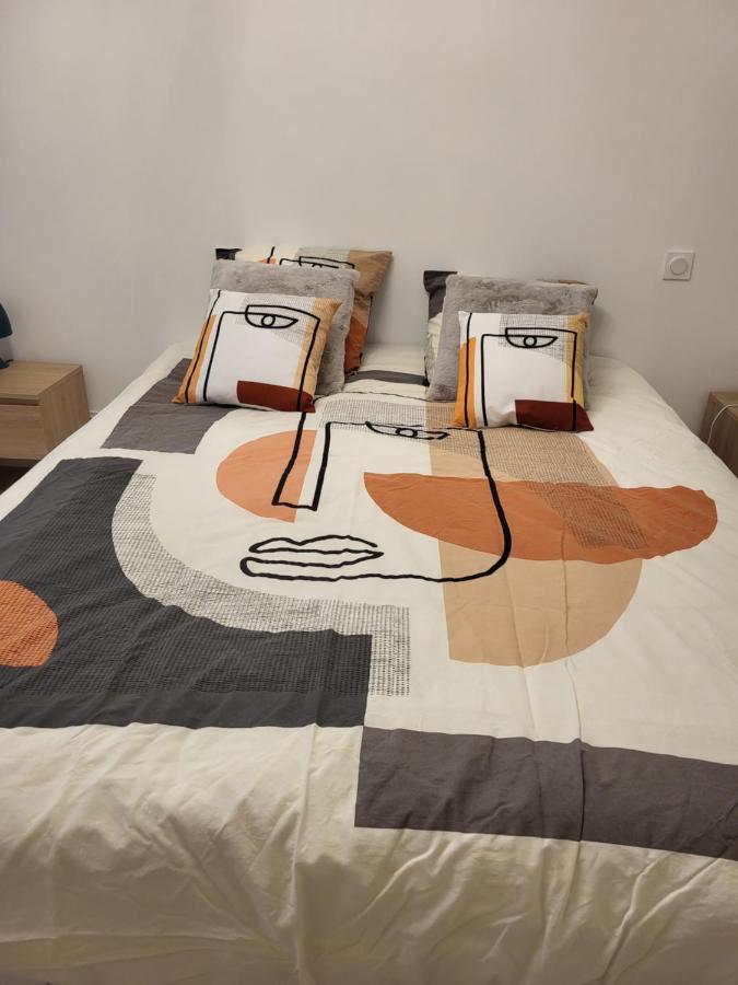 Holiday home Maison Neuve Au Calme